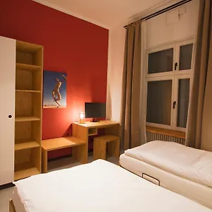  Aparthotel Schillinger-berlin Am Tempelhofer Feld Germany
